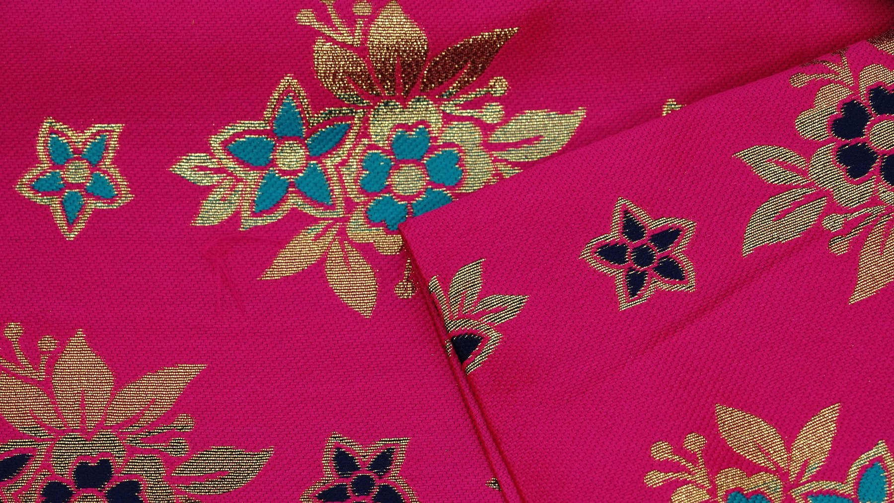 Magenta Jacquard With Gold Zari Floral Pattern - Image 2